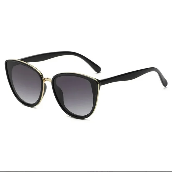 Black and Gold Sunglasses, NIP - Picture 2 of 2